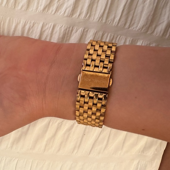 Rose Gold Michael Kors Watch - Picture 7 of 8